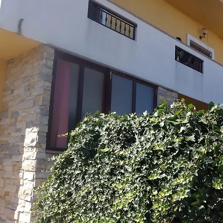 Lavanda Apartman *